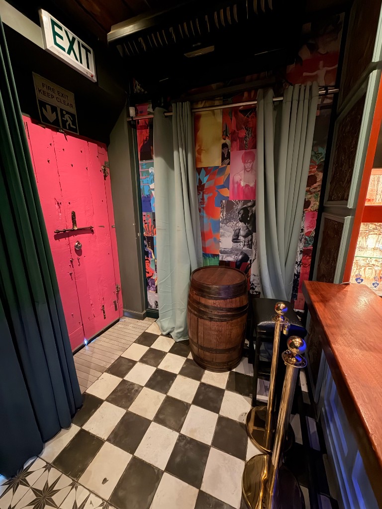 Opium interior detail